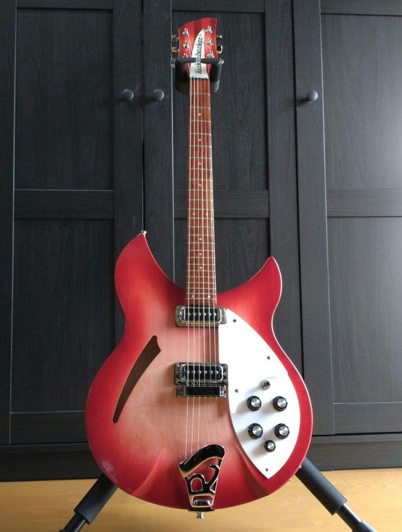 Electric Semi-Hollow Thinline 330 Rickenbacker 2004年製 Fireglo 330 Rickenbacker Guitar Fireglo - ギター