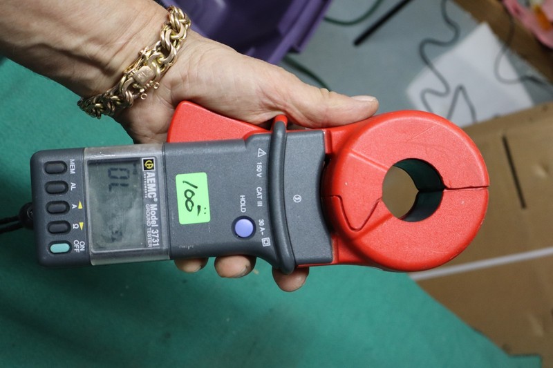 AEMC Model 3731 Ground Tester