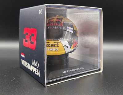 Red Bull Max Verstappen 1/5  Helmet 2018 Austrian GP F1  Authentic NIB