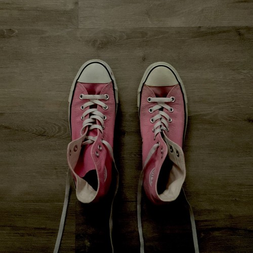 Converse Pink High Top Women’s 8.5 Pre-owned - Picture 2 of 8