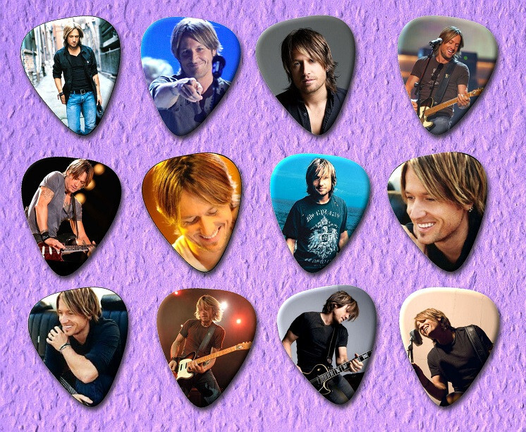 KEITH URBAN  Guitar Picks Set of 12