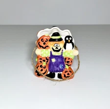 VINTAGE TEA LIGHT CANDLEHOLDER SMALL CERAMIC SCARECROW TRICK OR TREAT DECORATION