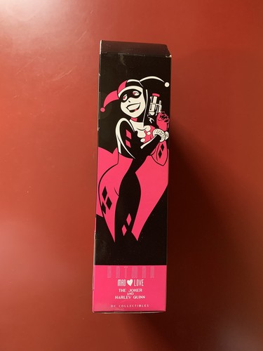 DC Collectibles Batman The Animated Series - MAD LOVE THE JOKER AND HARLEY QUINN - Picture 3 of 12