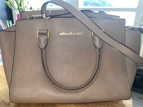 Borse Michael Kors: Acquista fino al −62% | Stylight