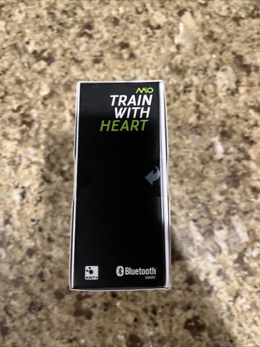 Mio 59P Black Bluetooth Global Fuse Heart Rate Monitor and Activity Tracker - Picture 3 of 6