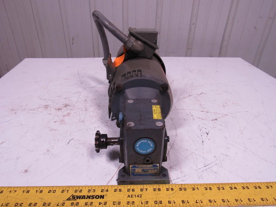 Boston Gear F713-10-B5-G 10:1 reductor de velocidad con freno 3/4 HP 208-230/460V 3PH Foto 2 de 4