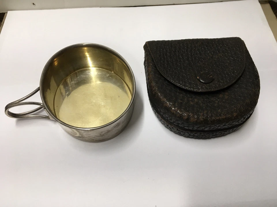 古董美国纯银旅行杯带折叠手柄和皮革盒 — 第 2/4 张图片