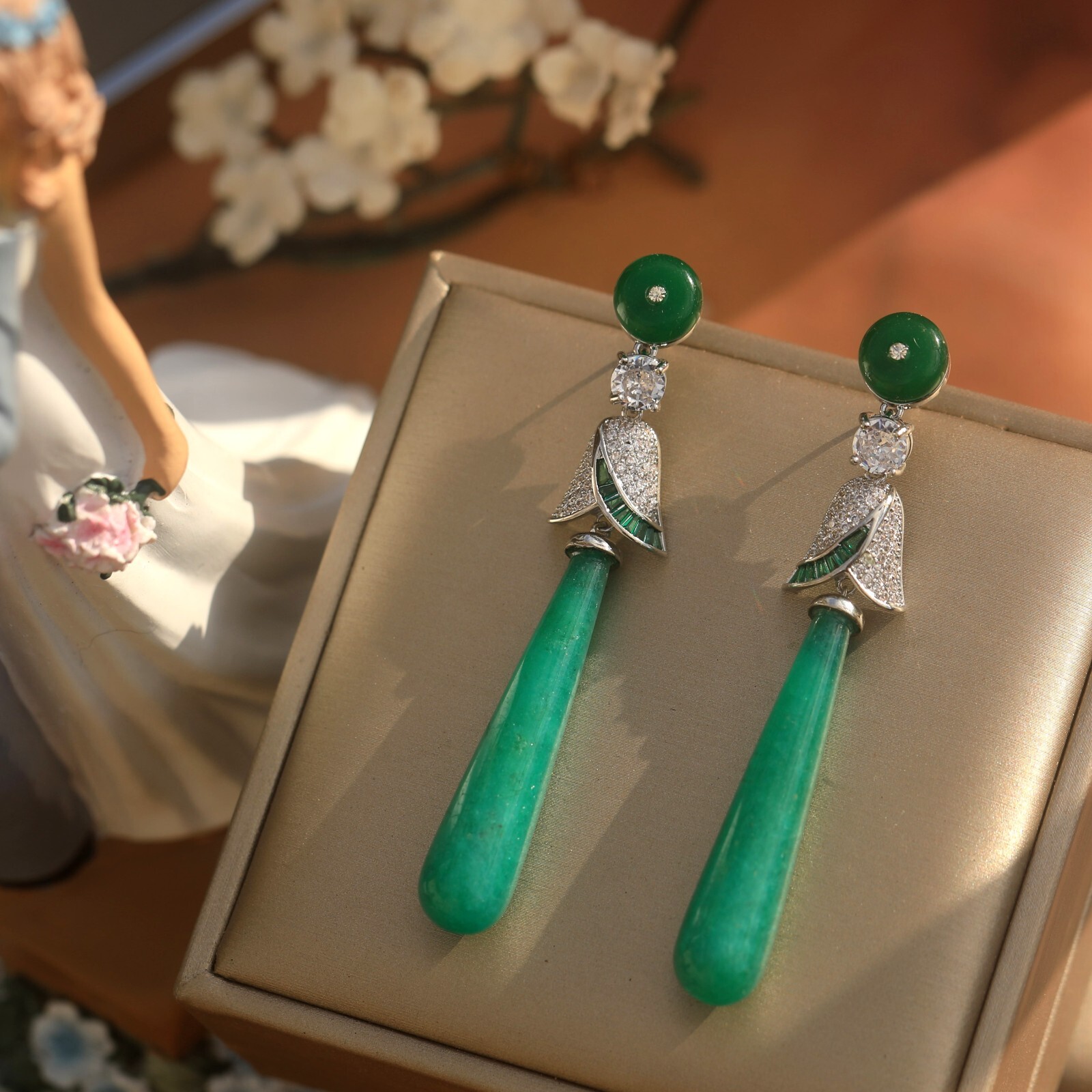 Pendientes Largo Donut Gota Jade Lirio Zirconita Verde Esmeralda EH5