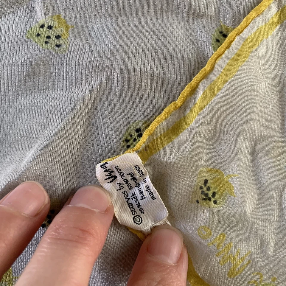 Винтажный шарф 60-х Vera Yellow Strawberries новинка - Изображение 3 из 4