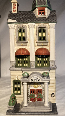 Dept 56 Christmas in the City RITZ HOTEL 5973-0 w/box*  & Light, Cord 1989