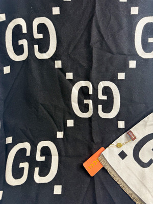 Gucci Black & White GG Logo Wool Rectangle Scarf for Men Designer