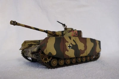 German Tank - Panzer IV Ausf. H. - Tamiya 1:35 - Pro Built & Painted - Bild 1 von 4