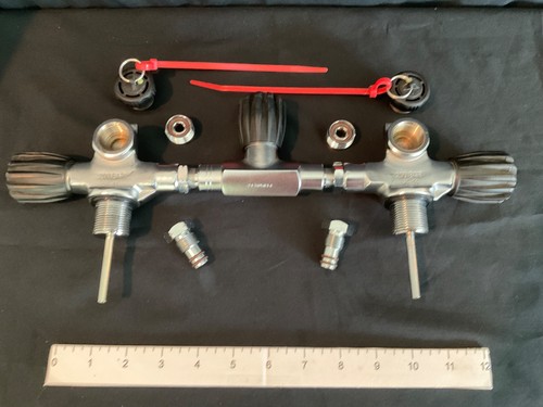 SCUBA Dual Tank Manifold Valve with Isolator. 200BAR. Excellent Condition.