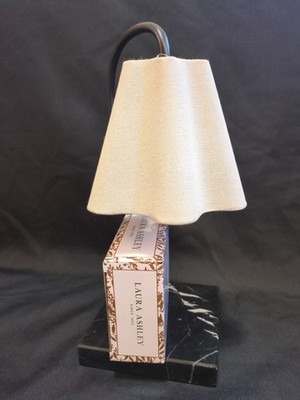 LAURA ASHLEY ペンライト NEW Laura Ashley Flameless Candle Warmer Heavy Black Marble Base