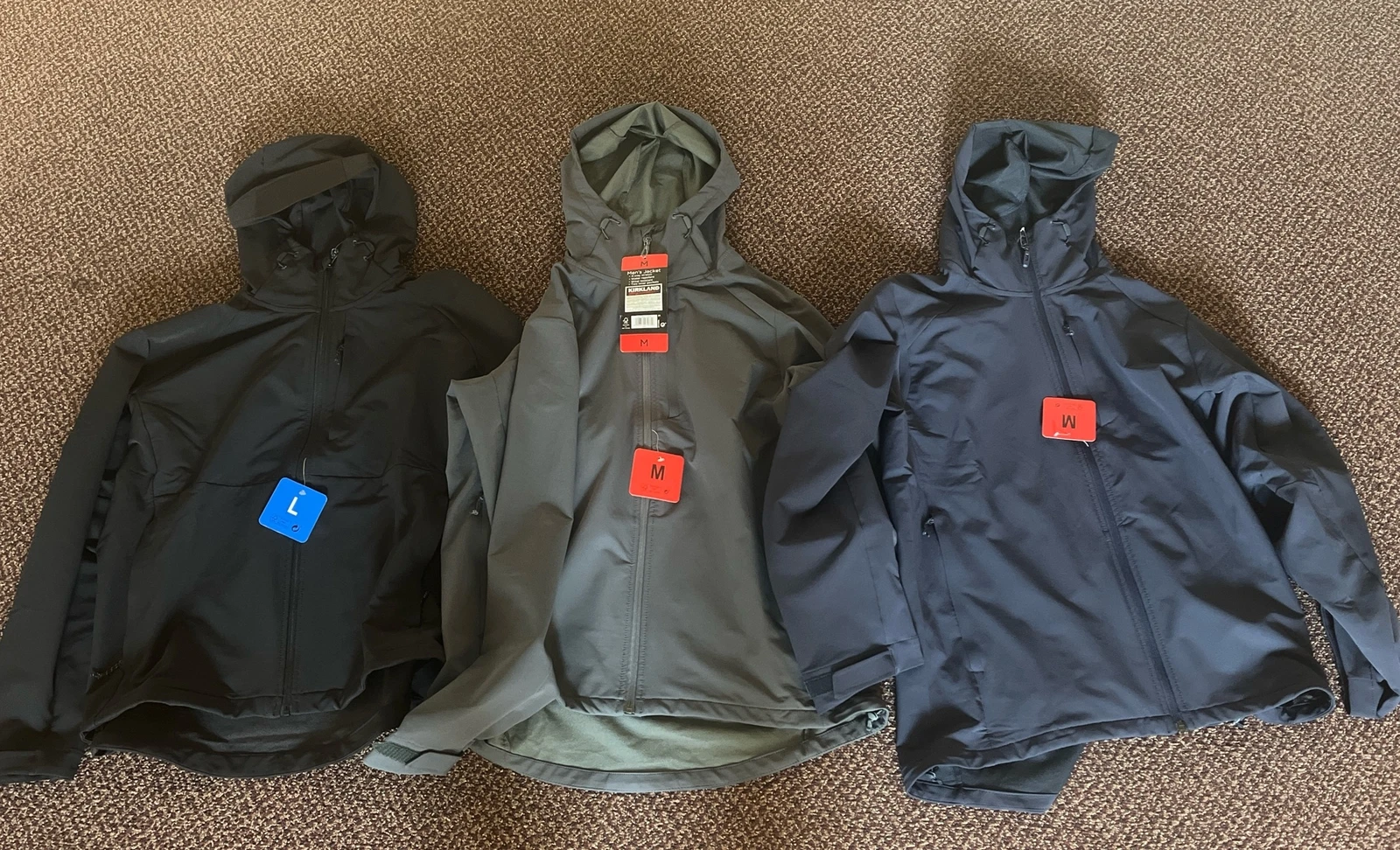 Kirkland Signature 4way stretch windwater resistant jacket Gray M Black L Blue M