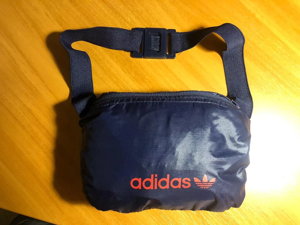 CHAQUETA IMPERMEABLE ADIDAS VINTAGE AÑOS 90 BRILLANTE NAILON MUJER RAVE BLOKE 10 Foto 4 de 4