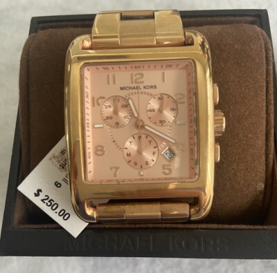 Michael Kors Quartz Day Date Chronograph MK5488 Wrist Watch