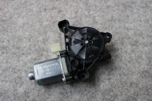 Org Audi A5 A4 8W Q7 4M R8 4S VW Golf 7 Fensterhebermotor 8W0959802 links rechts
