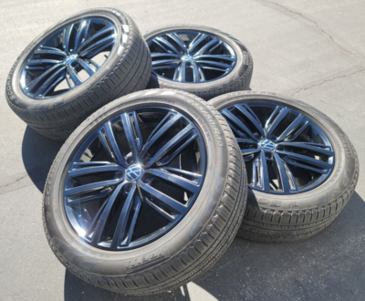 VOLKSWAGEN TIGUAN VW 19