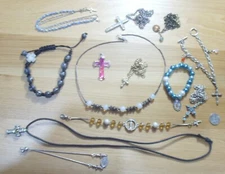 13 Vintage catholic Christian religious devotional items assorted lot EL1065