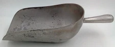 Silver Metal Ice Grain Feed Scoop Bowl Decor Handle Vintage Rustic Centerpiece