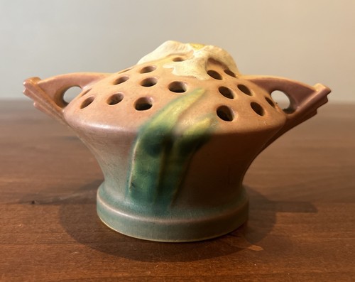 Rare Vintage Roseville Iris Frog In Pink Art Pottery Art Deco Nice! - Picture 3 of 5