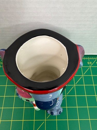 Stitch Halloween Pirat Figur Tasse mit Scrum Disney Zrike Brandneu Handwerker - Bild 2 von 7