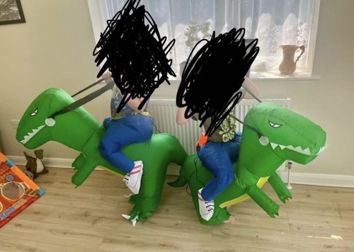 Kids Inflatable Dinosaur Dress Up - Picture 1 of 3
