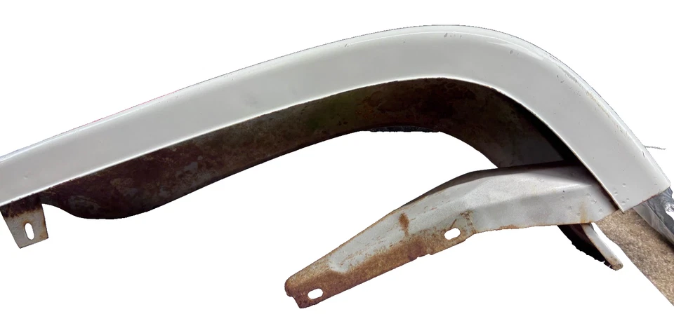 Parachoques trasero derecho Porsche 911 1969-1973 Foto 2 de 4