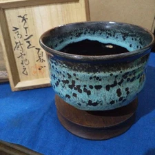 Ueno Ware Oil Spot Tenmoku Matcha Bowl by Natsuyama Takatsuru 1955 with Box