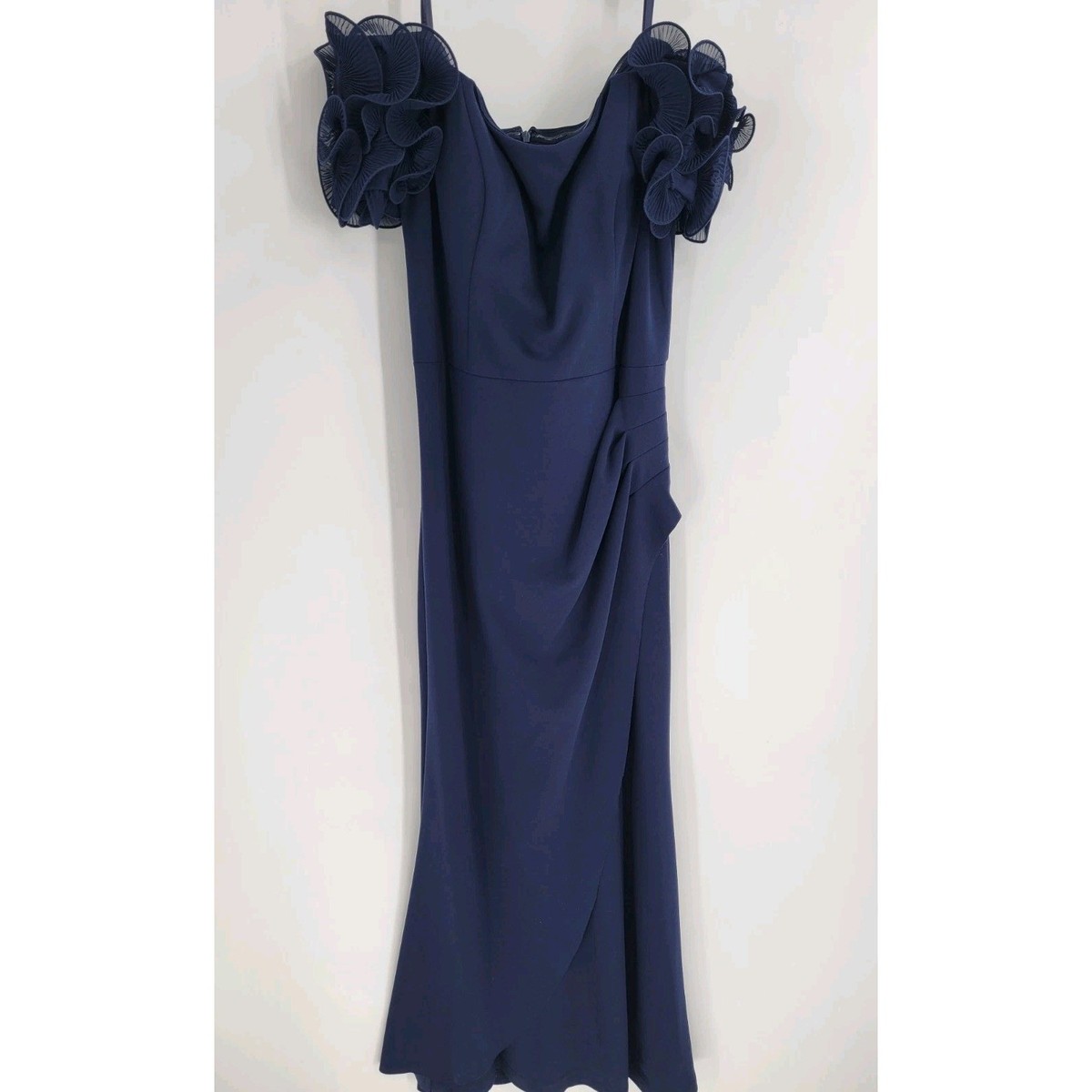 slim fit dress slacks Off-Shoulder Long Classy Formal Dress with Side Slit Emerald / XSmall