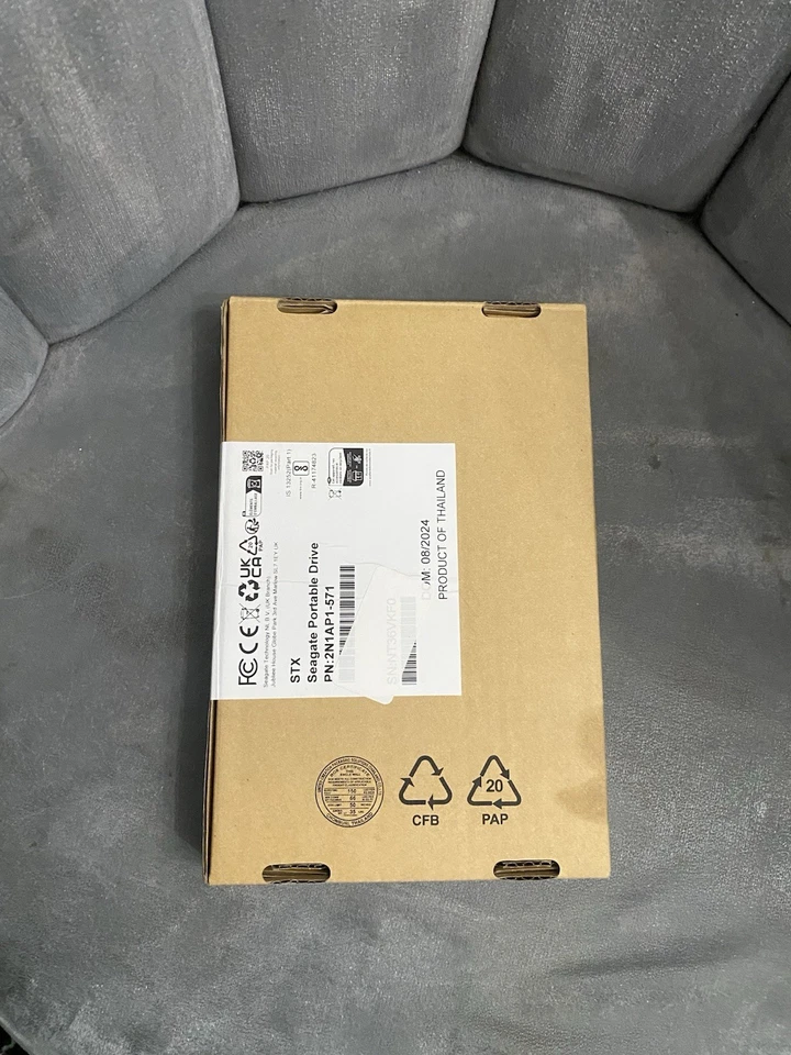 Seagate Expansion 1TB, External, 5400RPM, 3.5 inch (STGX1000400) Hard Disk Drive - Image 3 of 3