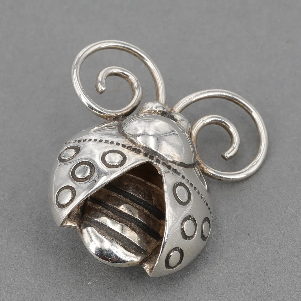 Pin Ladybug de buena suerte de plata esterlina pequeño Silpada retirado I1580 Foto 2 de 4