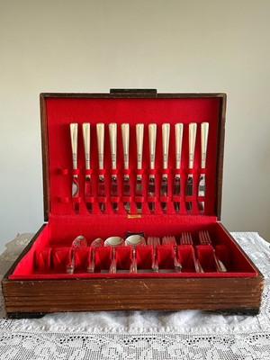 ONEIDA LTD ADORATION SILBERBESTECK SET | 12 GEDECKE | 60 TEILE | 1949 GARANTIE