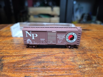 #ad #ad N Scale Micro Trains 22040 40#x27; Standard Box Car Northern Pacific #8719 NIB $14.99