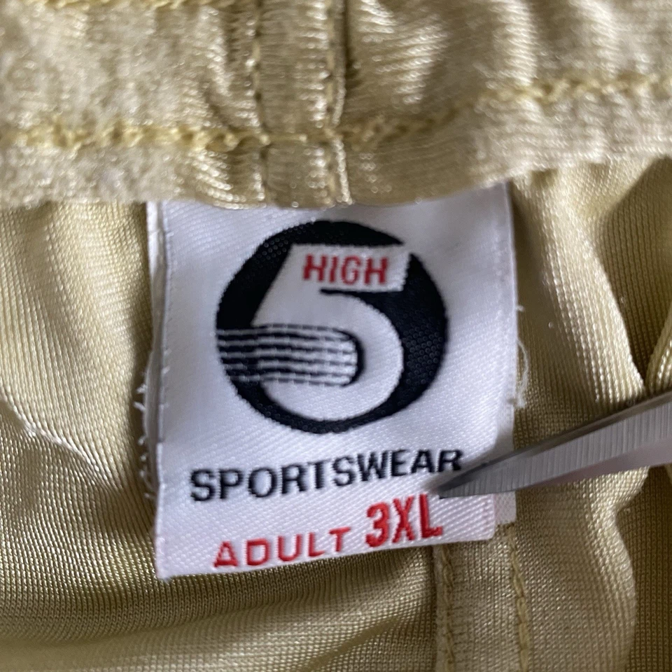 Pantalones Cortos Deslumbrantes High Five Ropa Deportiva Para Hombre Adulto Talla 3X Cordón Dorado Micro Costilla Foto 2 de 4