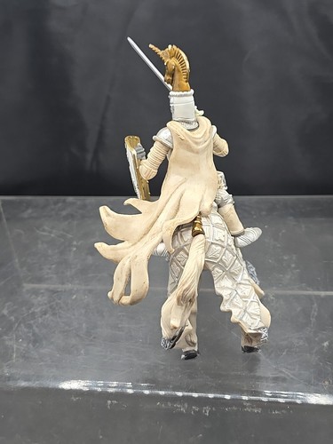 2007 Papo White Knight On Bucking Unicorn Medivel Sword And Shield Rare - Picture 8 of 12
