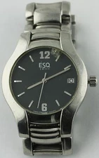 SWISS STAINLESS STEEL MOVEMENT VINTAGE ESQ QUARTZ MEN'S WORKING WATCH