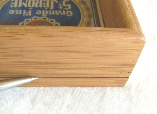 Bamboo Wood Serving Tray with Hand Made Wine Labels Decoration - Picture 12 of 12