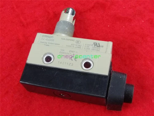 1PC New Omron ZC-Q2255 Limit Switch