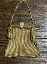 Vintage Whiting Davis Gold Mesh Purse W/ Gold Handle Pear Shaped Diamond Latch