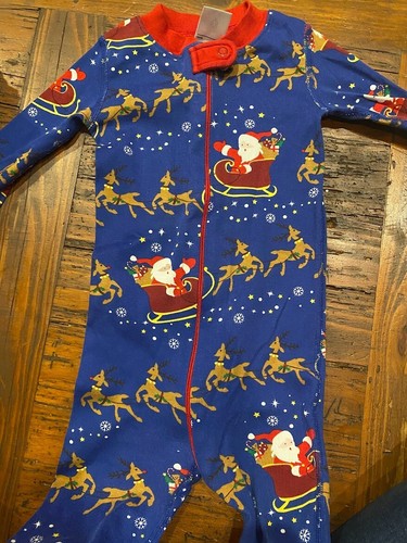Hannah Andersson US 18-24 mos Christmas Pajamas with Santa and reindeer