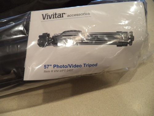 Vivitar 57 Inches Photo Video Tripod Black NWT 21” Folded Length 6 Lbs Load NOS - Picture 10 of 11