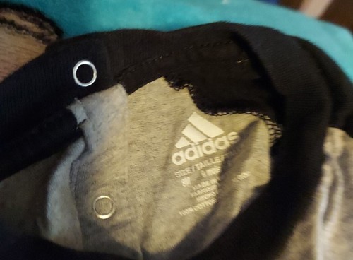 9 Month Adidas long sleeve bodysuits - Picture 3 of 3