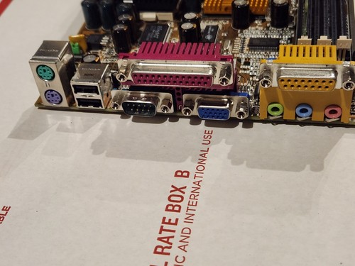 Gygabite GA-5SMM - Motherboard Combo - AMD-K6 3D CPU - 54MB PC100 Ram - Picture 13 of 19