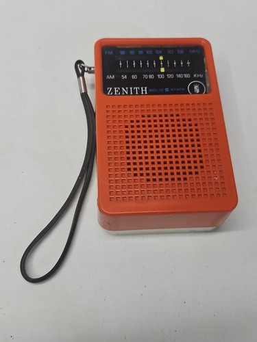 Vintage Zenith AM - FM Solid State Portable Radio. Unique Color. | eBay