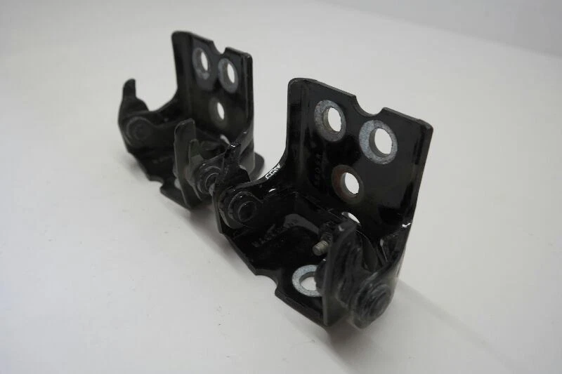 2003-2007 HUMMER H2 REAR RIGHT DOOR HINGES BLACK — 第 3/4 张图片