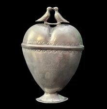 Antique Silver Scandinavian Heart Vinaigrette Hovedvandsaeg Pill Box Lovebirds 