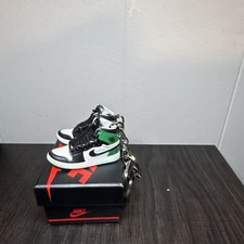 Nike Mini Sneaker Keychain w/ Nike Box Black/White/Green Metal Keyring