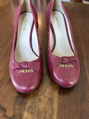 PRADA Burgundy Round Block Heel Pumps EU 37.5 US 7.5 Women s